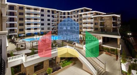 Квартира-студия в Валенсия Гарденс