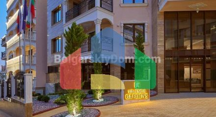 Квартира-студия в Валенсия Гарденс