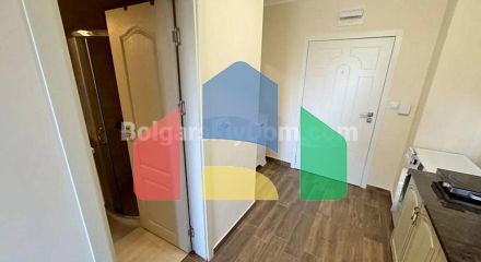 Квартира-студия в Валенсия Гарденс