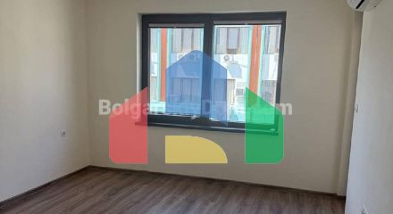 Двухкомнатная квартира в Валенсия Гарденс