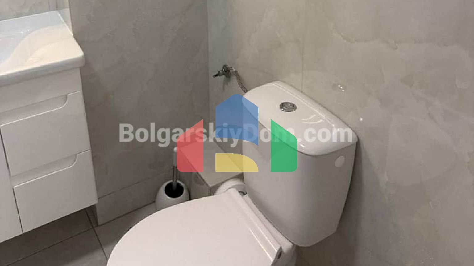 Двухкомнатная квартира в Валенсия Гарденс