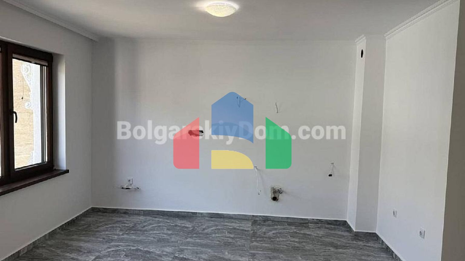 Двухкомнатная квартира в Валенсия Гарденс