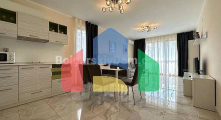 Четырехкомнатная квартира в Посейдон