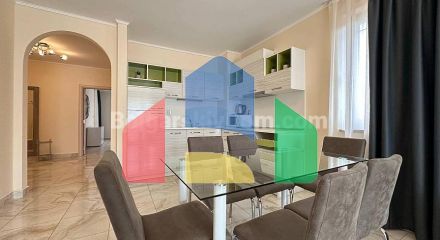 Четырехкомнатная квартира в Посейдон