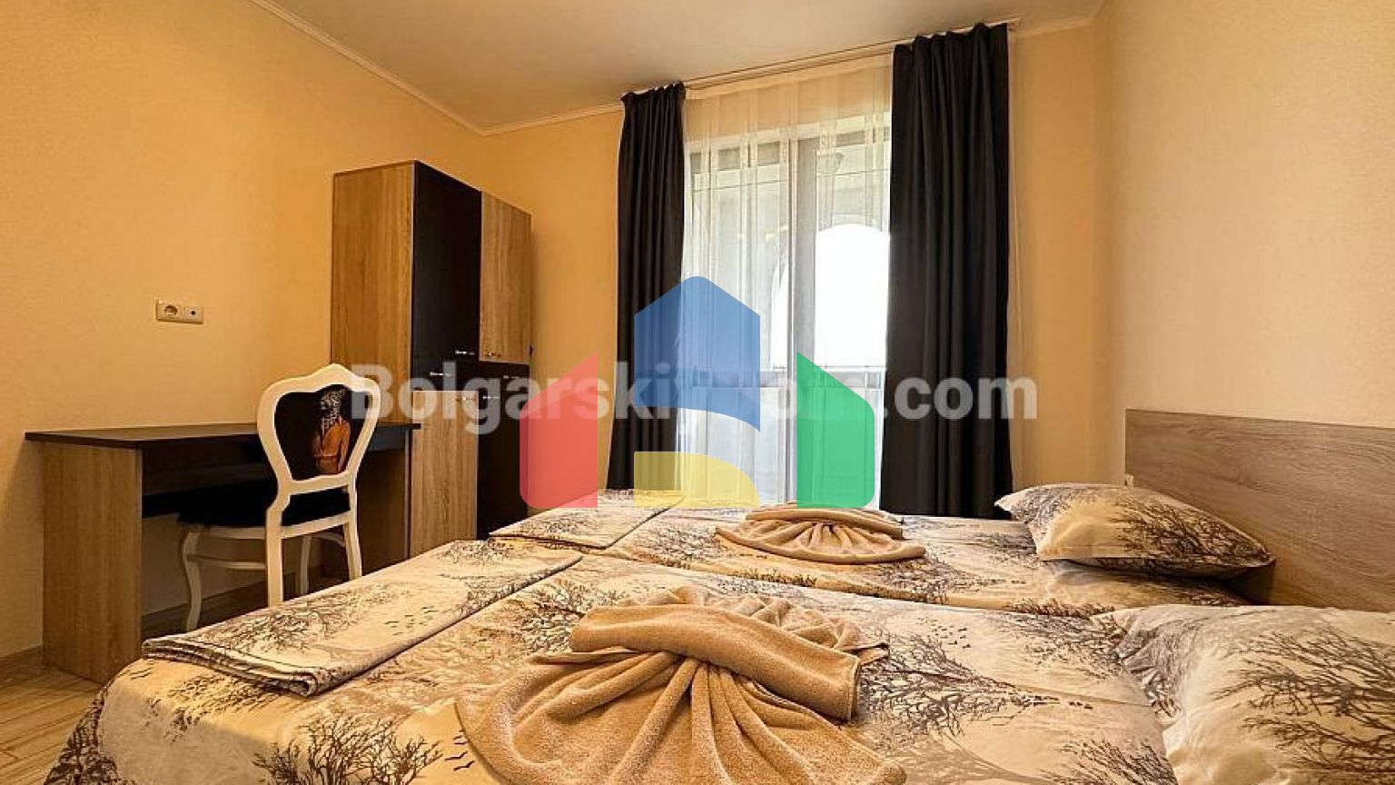 Четырехкомнатная квартира в Посейдон