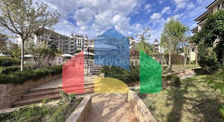 Четырехкомнатная квартира в Посейдон