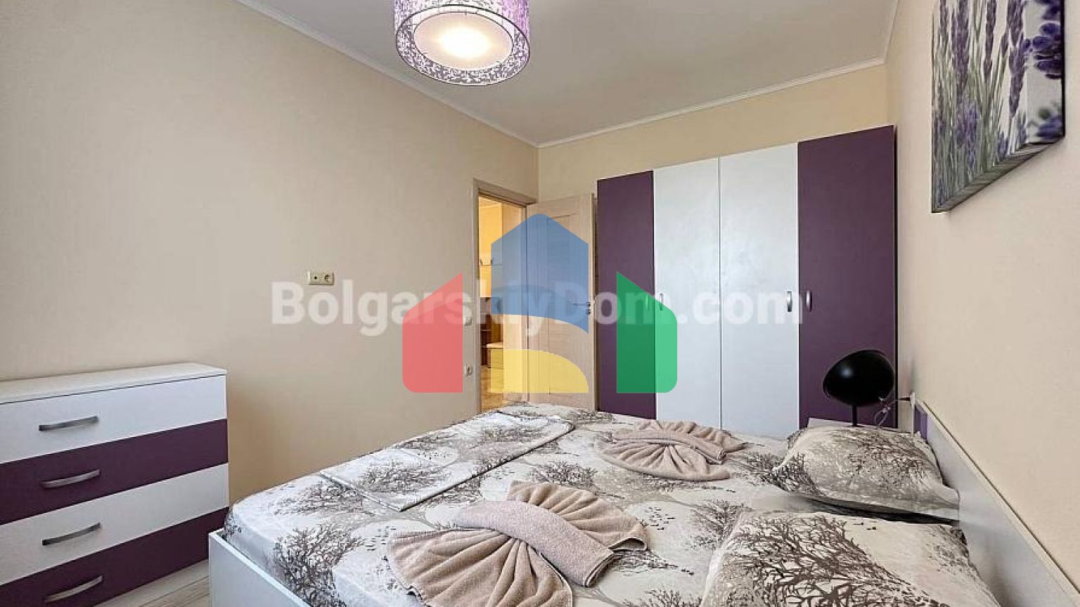 Четырехкомнатная квартира в Посейдон