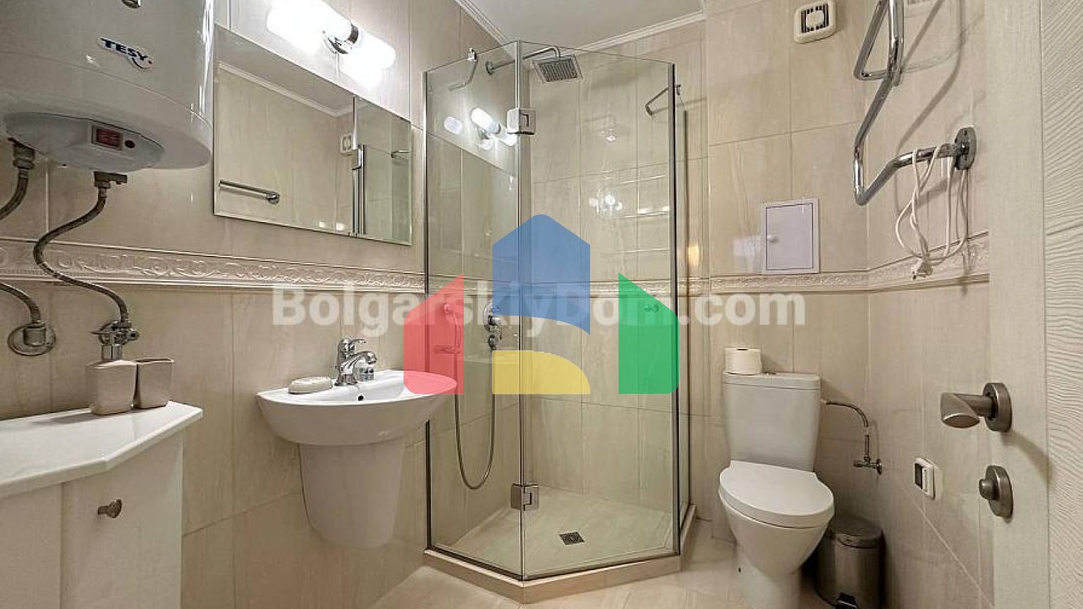 Квартира-студия в Эстебан