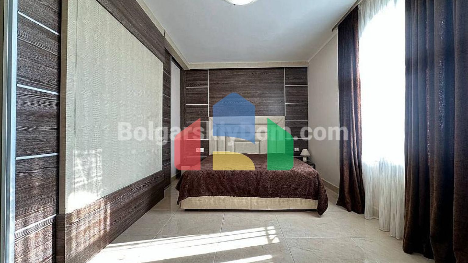 Трехкомнатная квартира в Эстебан