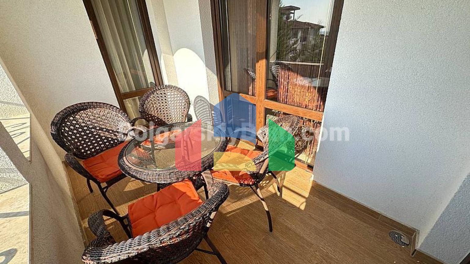 Трехкомнатная квартира в Эстебан