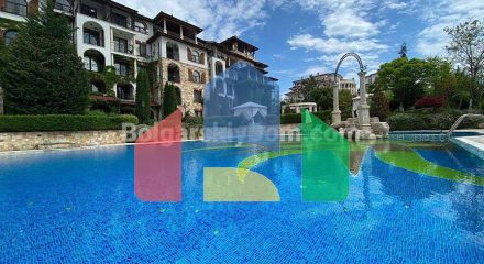 Трехкомнатная квартира в Эстебан