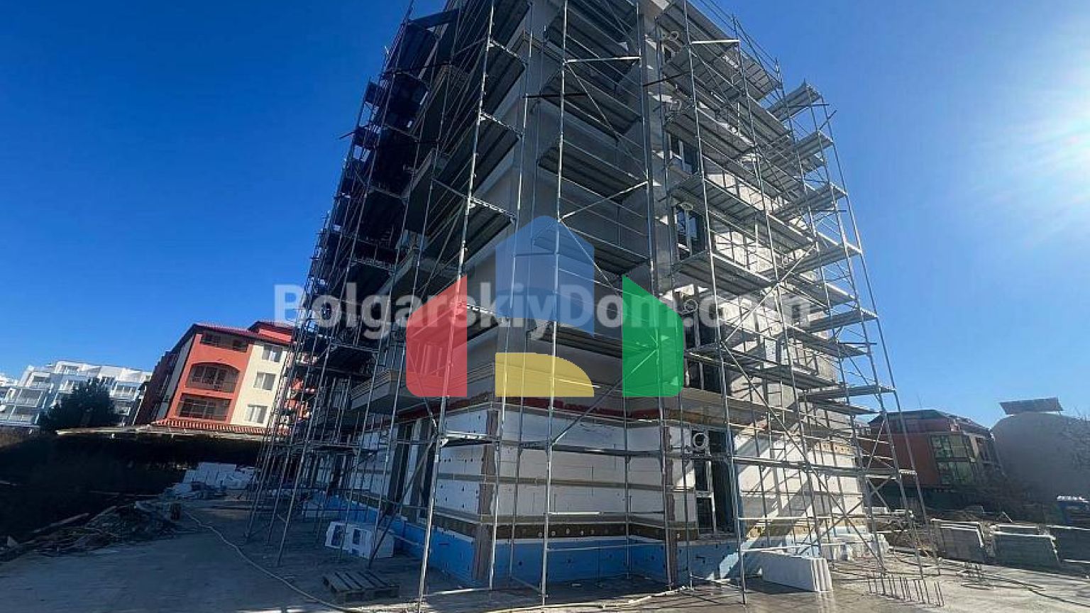 Квартира-студия в Ла Мер Голд