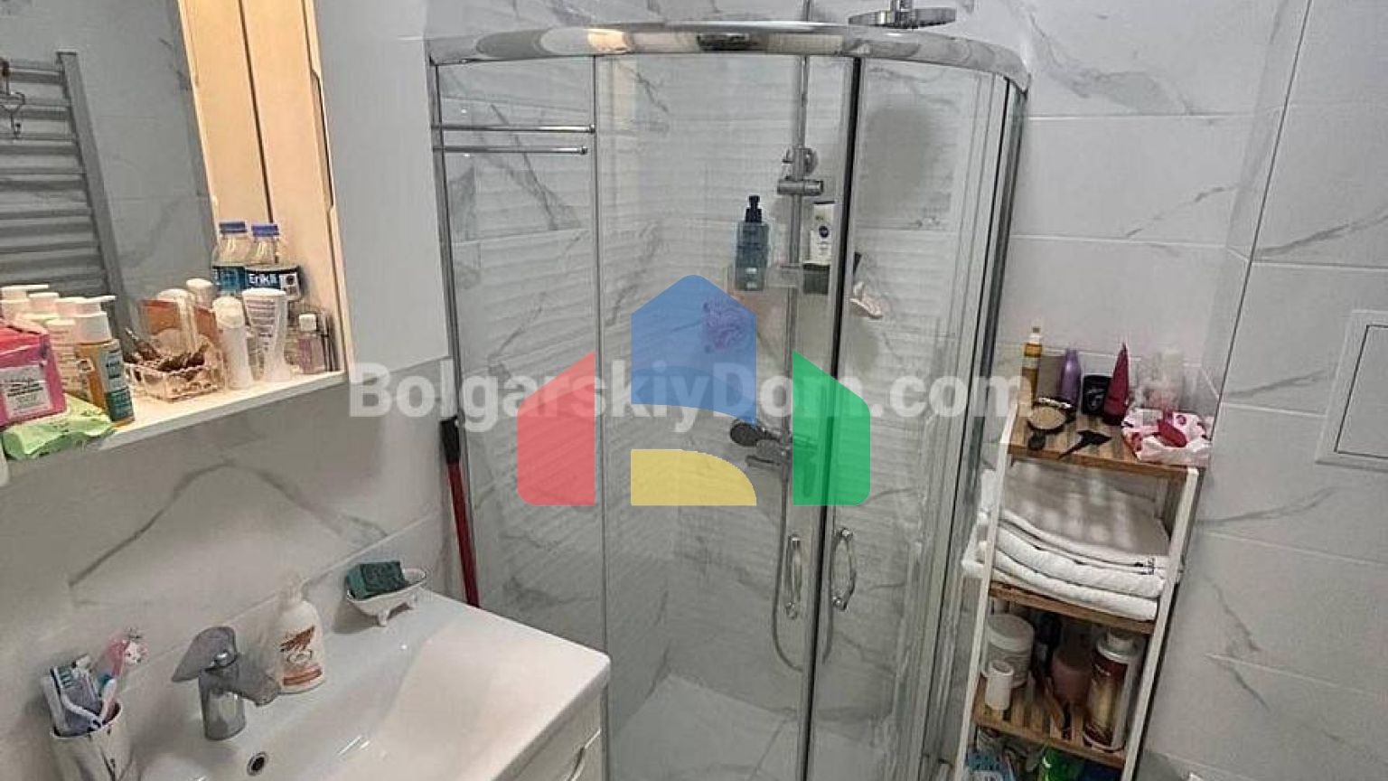 Двухкомнатная квартира в Валенсия Гарденс