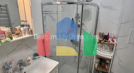 Двухкомнатная квартира в Валенсия Гарденс