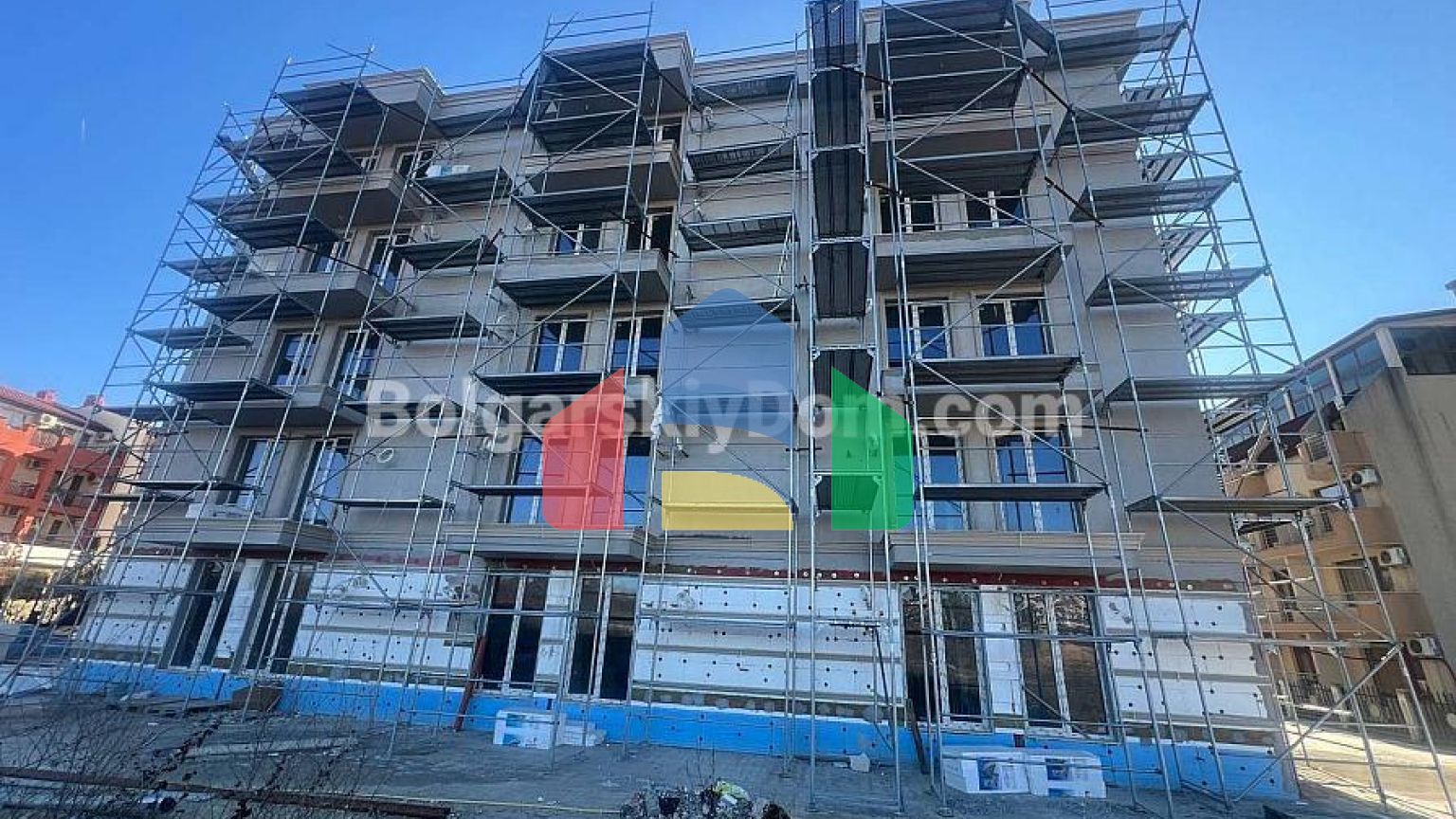 Квартира-студия в Ла Мер Голд