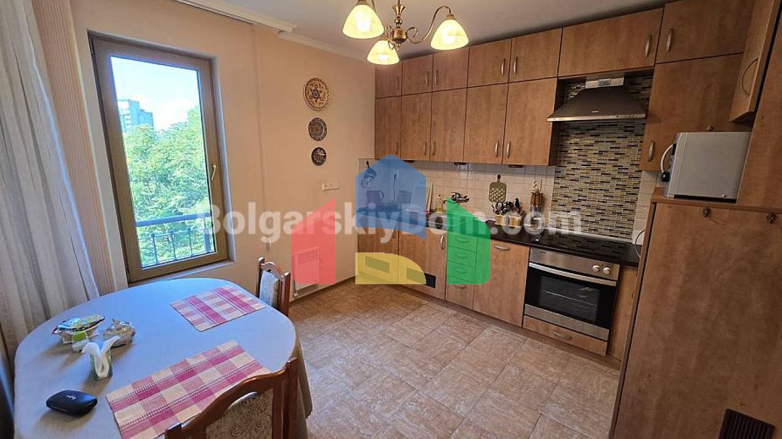 Трехкомнатная квартира в Булевард