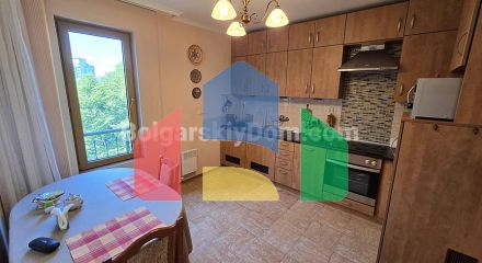 Трехкомнатная квартира в Булевард