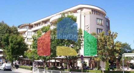 Трехкомнатная квартира в Булевард