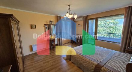 Трехкомнатная квартира в Булевард