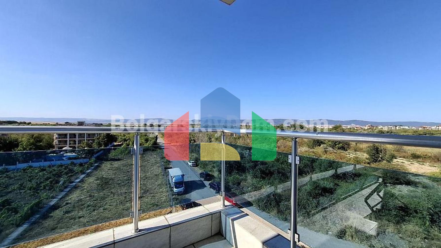 Трехкомнатная квартира в Одиссей