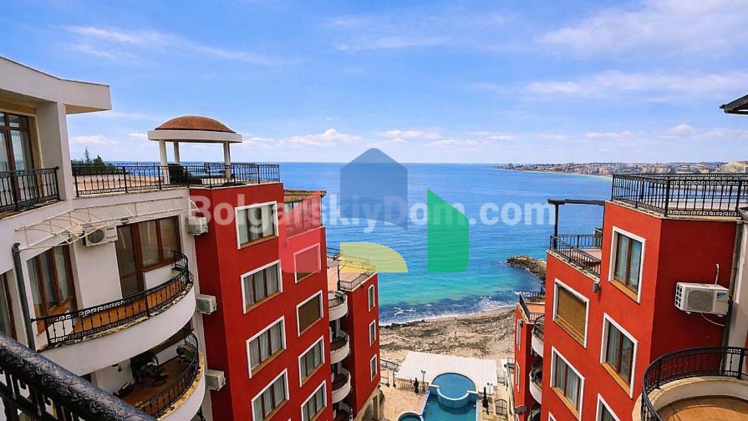 Пятикомнатный пентхаус в Рич 1