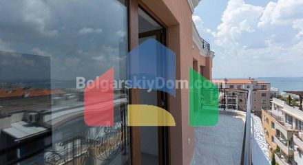 Люксовий двоповерховий пентхаус в Фенікс