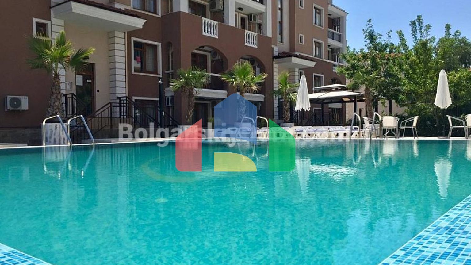 Люксовий двоповерховий пентхаус в Фенікс