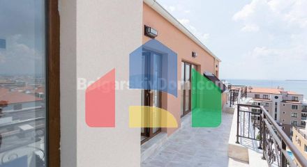 Люксовий двоповерховий пентхаус в Фенікс