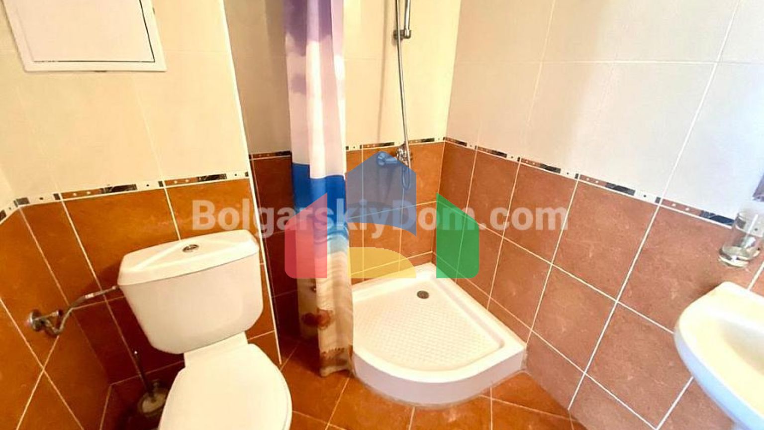 Трикімнатна квартира з прекрасним видом на море