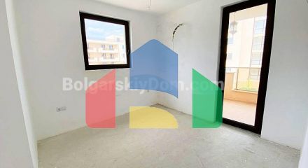 Three-room apartment in Millennium 2