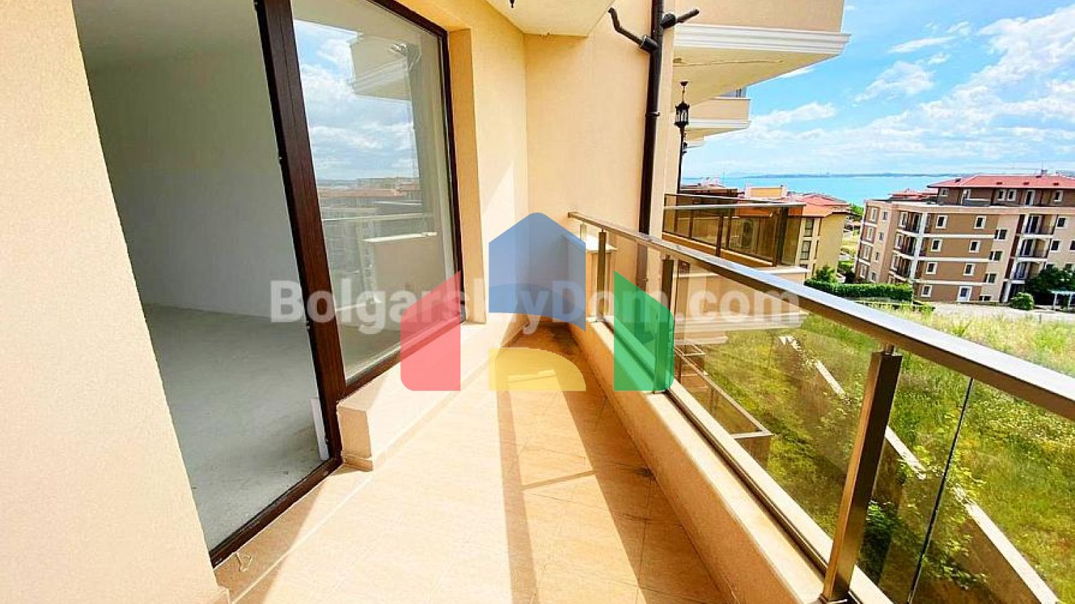 Трикімнатна квартира в Міленіум 2