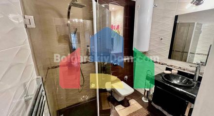 Three-bedroom apartment in Villa Florence