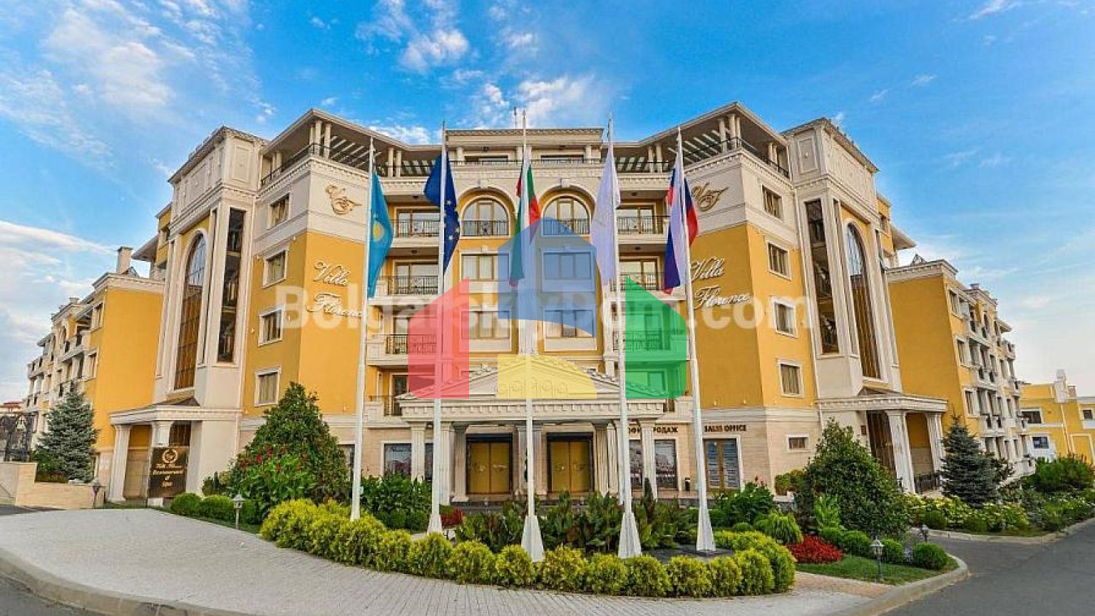 Чотирикімнатна квартира в Вілла Флоренція