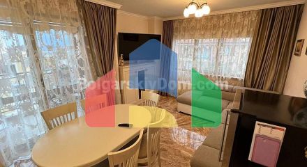 Чотирикімнатна квартира в Вілла Флоренція