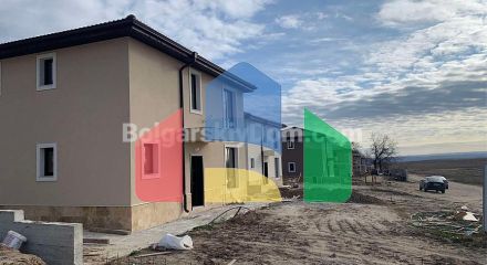 Houses from the developer in Priseltsy