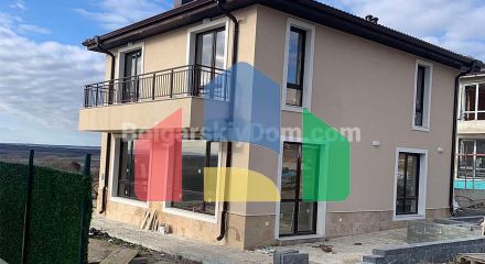 Houses from the developer in Priseltsy