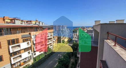 Трикімнатний пентхаус в Хелиос