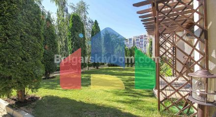 Трикімнатний пентхаус в Хелиос