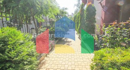 Трикімнатний пентхаус в Хелиос