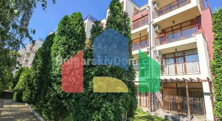 Трикімнатний пентхаус в Хелиос