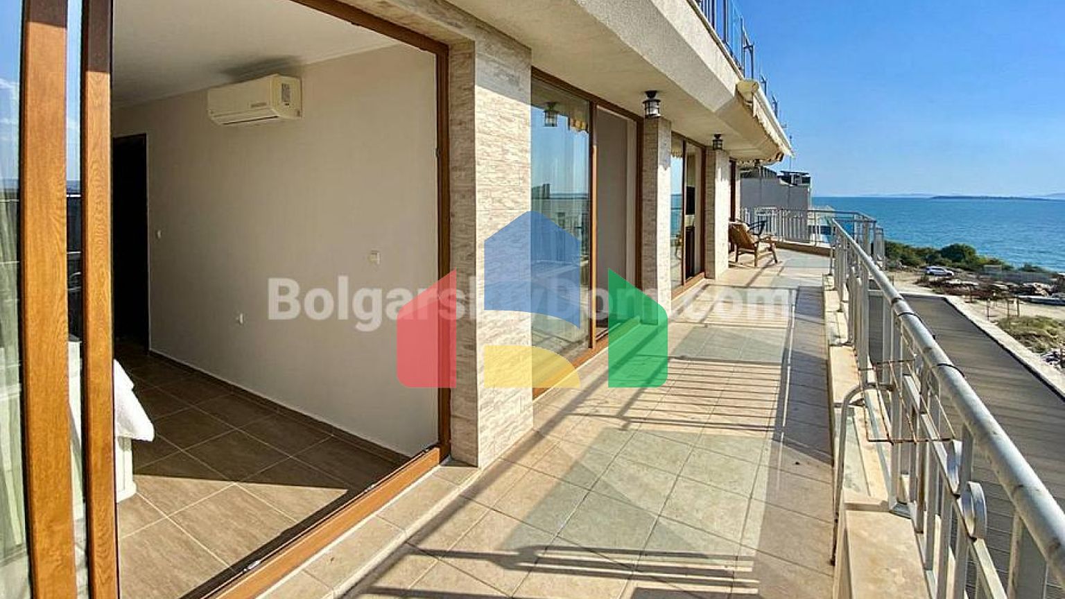 Пентхаус в Сан Вейв