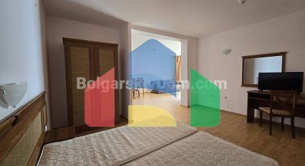 Двокімнатна квартира в Тіва Дель Мар