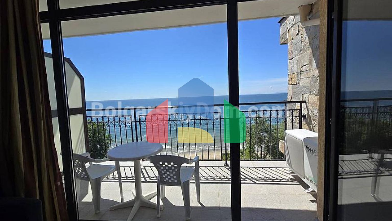 Двокімнатна квартира в Тіва Дель Мар