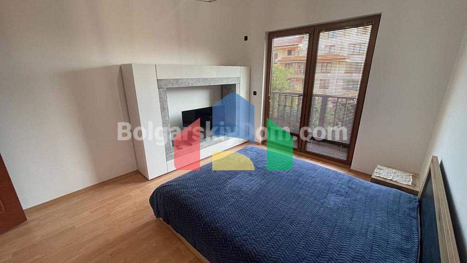 Трикімнатна квартира в Емеральд Біч