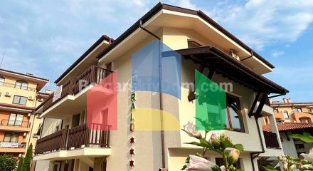 Трикімнатна квартира в Емеральд Біч