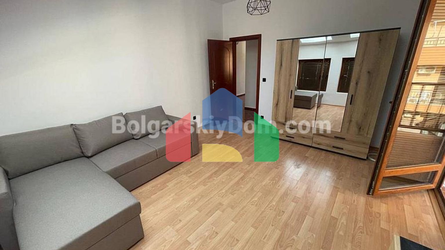 Трикімнатна квартира в Емеральд Біч