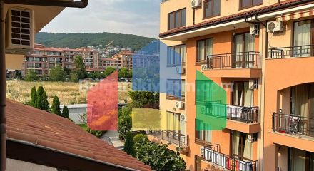 Трикімнатна квартира в Емеральд Біч