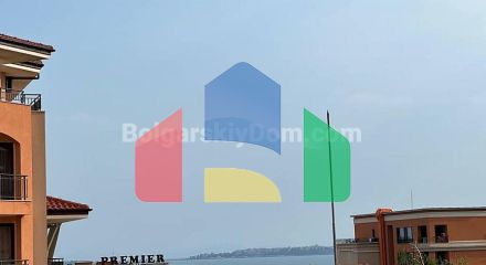 Трикімнатна квартира в Емеральд Біч