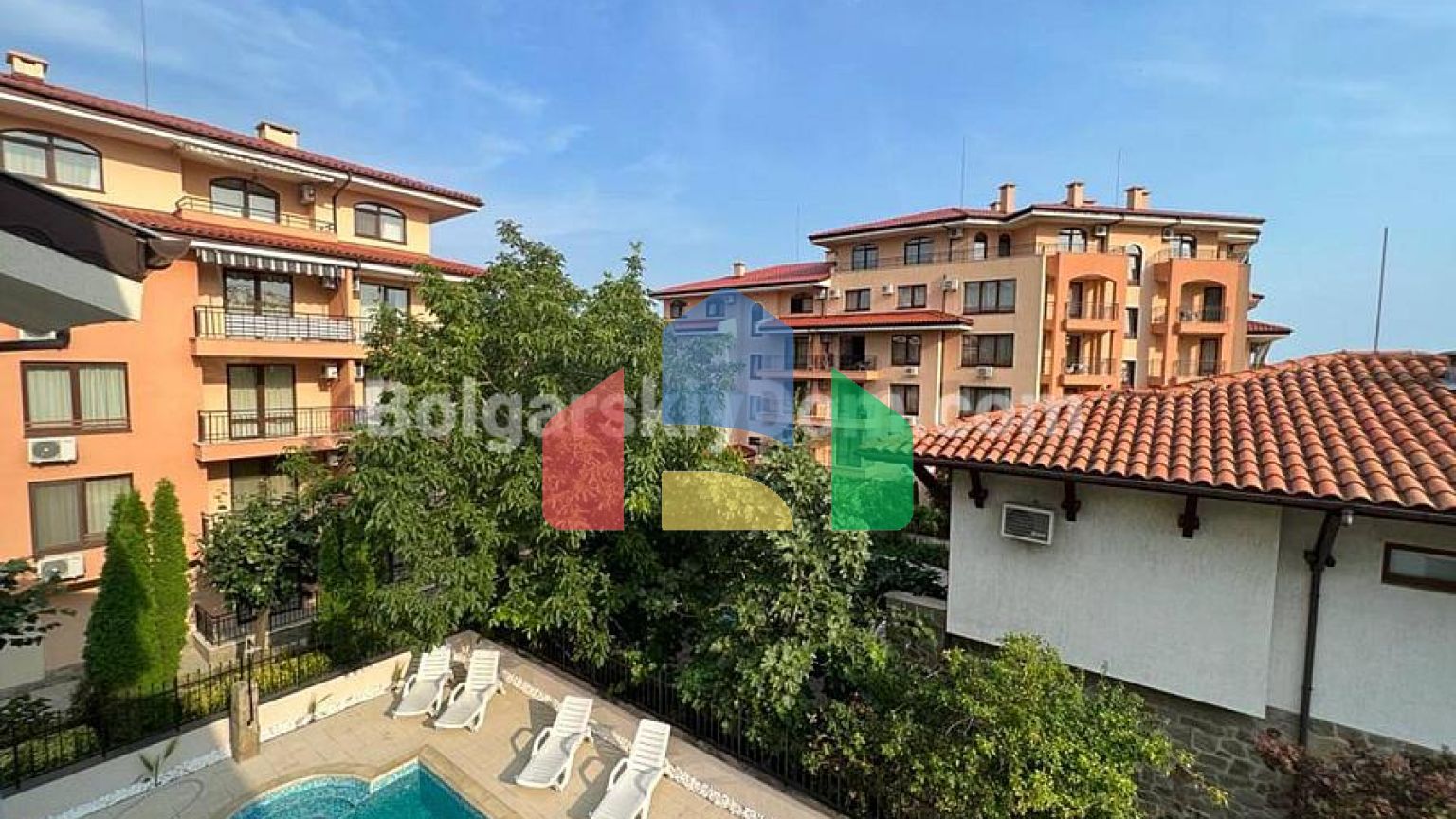 Трикімнатна квартира в Емеральд Біч