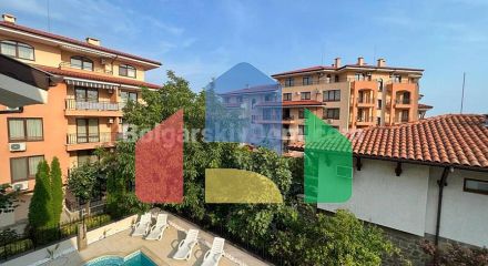 Трикімнатна квартира в Емеральд Біч